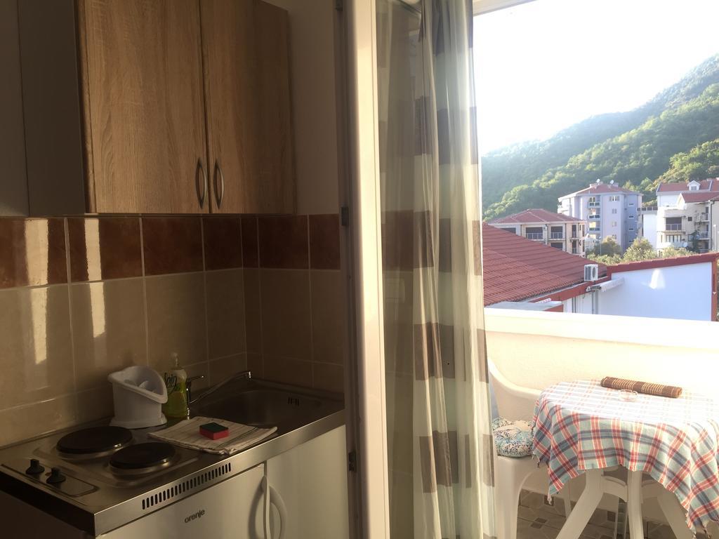 Studio Lemon Apartment