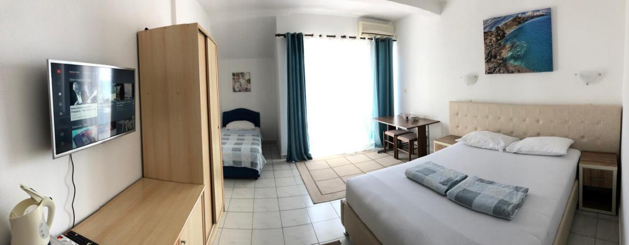 Studio Lemon Apartment